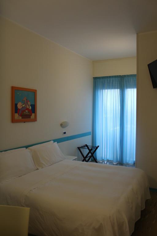 Universal Senigallia