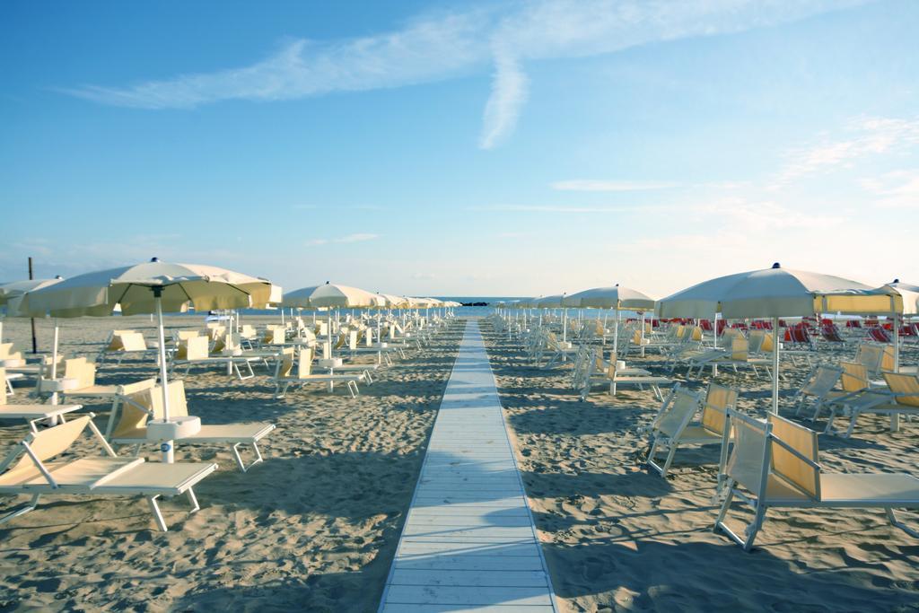 Universal Senigallia